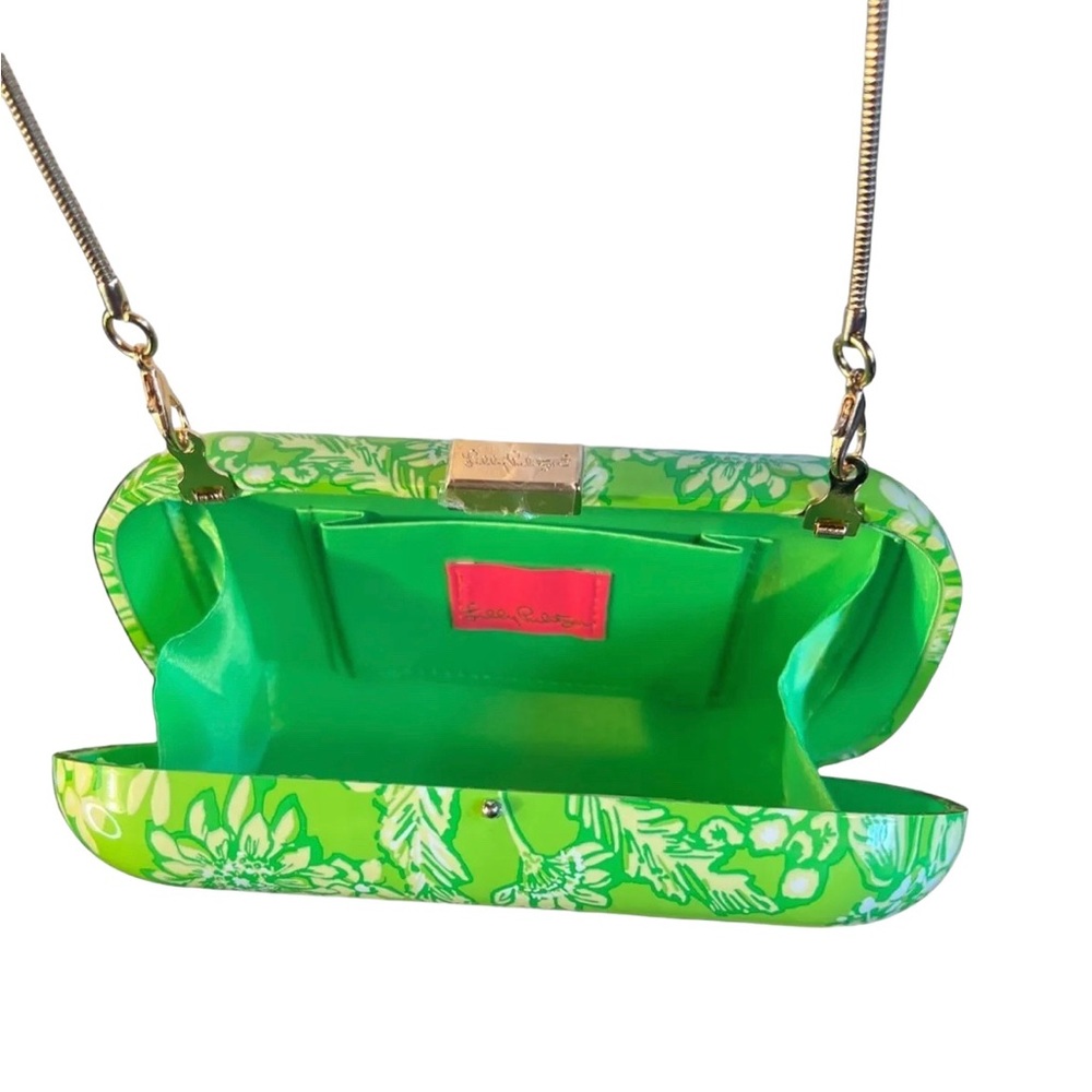 NWT Lilly Pulitzer Clutch It's A Spring Thing in Limeade W/ Gold Shoulder Chain - Picture 5 of 10